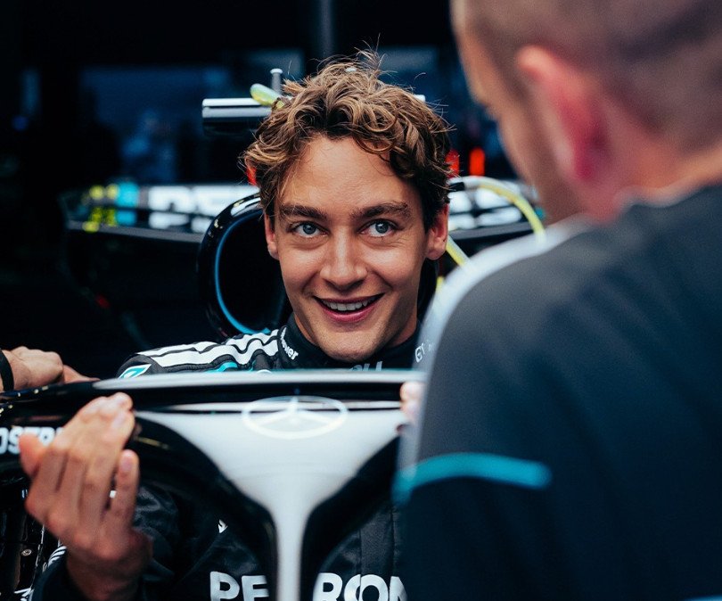 George Russell Kuasai FP1 F1 GP Azerbaijan, Mobil Antonelli Justru Berasap Ditengah Sesi
