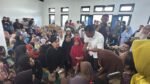 Kunjungi Solok, Wapres Gibran Instruksikan Restrukturisasi Utang Korban Banjir Bandang
