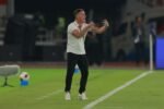 Pesan Menyengat John Herdman Jelang Derbi Melayu: Kontrol Emosi, Tunjukkan Siapa Penguasa GBK!