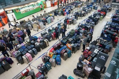 Korban Jiwa Banjir Bangkok Tembus 23 Orang, Ribuan Koper Terlantar di Bandara Suvarnabhumi