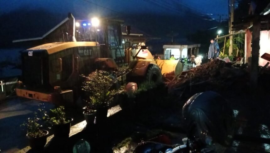 Longsor Terjang Aceh Tengah, 1 Tewas, Akses Jalan Nasional Lumpuh