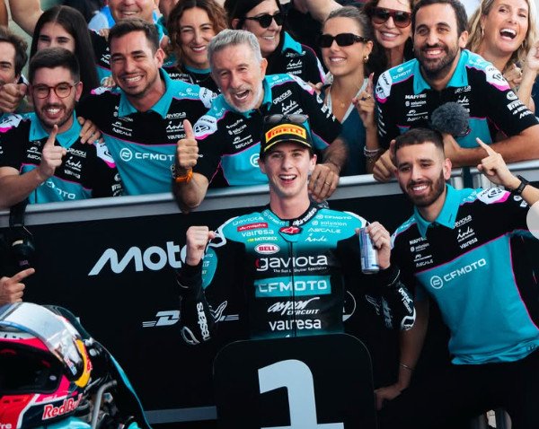 Hasil Moto3 GP Austria 2026: Maximo Quiles Juara Kokoh di Puncak, Veda Ega Finish ke 13
