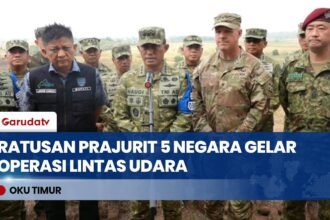 Kuasai Langit Baturaja, Aksi Terjun Payung Gabungan 5 Negara Pukau Super Garuda Shield 2026