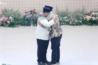 Momen Prabowo Sambut Dubes Palestina hingga Dikalungi Sorban di Gontor