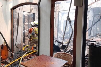 Penampakan Restoran Pizza di Melawai yang Hangus Dilalap Si Jago Merah, Diduga Korsleting