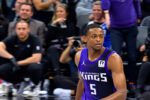 De’Aaron Fox dinilai tetap penting bagi Spurs dan membantah anggapan bahwa banyak ball-handler menghambat perkembangan tim.