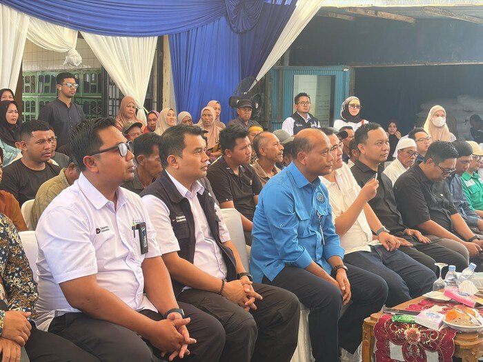 Pupuk Indonesia Perkuat Penyaluran Pupuk Bersubsidi untuk Sektor Perikanan di Pangkep 2 Pupuk Indonesia Perkuat Penyaluran Pupuk Bersubsidi untuk Sektor Perikanan di Pangkep