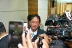 Menkeu Purbaya Yudhi Sadewa memastikan penempatan dana SAL Rp200 triliun di bank BUMN diperpanjang hingga Juli 2027.