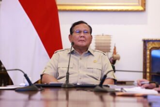 Presiden Prabowo Subianto meminta korporasi yang terbukti bertanggung jawab atas karhutla ditindak tegas melalui pencabutan izin dan pengusutan pidana.