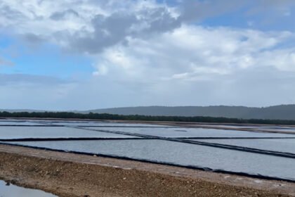 Kawasan Sentra Industri Garam Nasional di Rote Ndao, NTT, dikembangkan pemerintah untuk meningkatkan produksi dan mengejar target swasembada garam nasional.