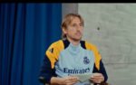 Luka Modric saat masih memperkuat Real Madrid dan kin mengenang kembali peran besar Jose Mourinho dalam proses kepindahannya ke Real Madrid pada 2012.