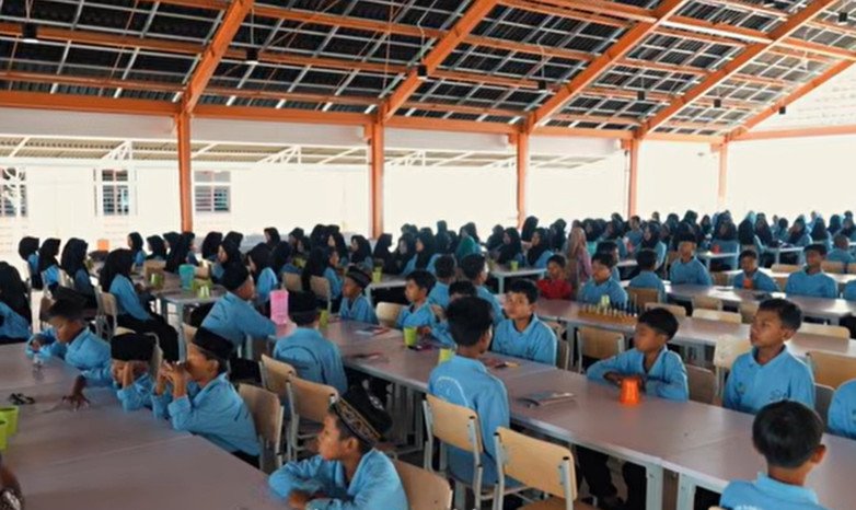 Cerita Siswa Sekolah Rakyat Kediri: Belajar Nyaman, Disiplin Jadi Kebiasaan 2 Cerita Siswa Sekolah Rakyat Kediri: Belajar Nyaman, Disiplin Jadi Kebiasaan
