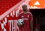 Liverpool mengambil risiko besar pada bursa transfer 2026 dengan mendatangkan Bradley Barcola senilai hingga Rp2,94 triliun.