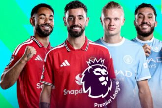 Manchester United menghadapi Manchester City dalam Derby Manchester di Old Trafford dengan City membawa rekor sempurna di awal Liga Inggris.