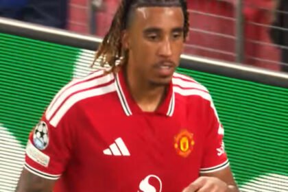 Leny Yoro tampil impresif saat Manchester United menghancurkan Sabah 4-0 dalam laga Liga Champions di Old Trafford.