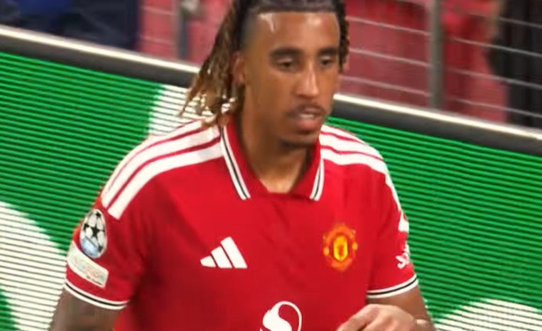 Leny Yoro tampil impresif saat Manchester United menghancurkan Sabah 4-0 dalam laga Liga Champions di Old Trafford.