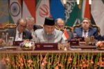 Presiden Prabowo menekankan perubahan Indonesia dari negara pengimpor menjadi negara yang mulai mampu mengekspor sejumlah komoditas pangan.