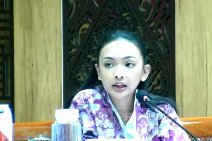 Anggota Komisi X DPR RI Ruby Chairani Syiffadia dalam rapat kerja bersama Mendiktisaintek di Kompleks Parlemen, Senayan, Jakarta, 21 September 2026.