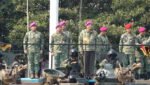 Korps Marinir TNI AL menerima 12 AAV M-35 buatan Amerika Serikat, dengan rencana penguatan bertahap hingga mencapai 105 unit pada 2028.