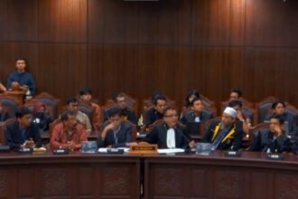 Perkara sengketa syarat pendidikan Gibran Rakabuming Raka memasuki tahap pembuktian di MK setelah sebelumnya melalui pemeriksaan pendahuluan dan pemeriksaan persidangan.