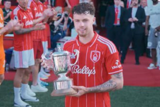 Julian Ward kembali menjadi direktur olahraga Liverpool dan berpotensi menghadapi agenda transfer penting pada Januari.