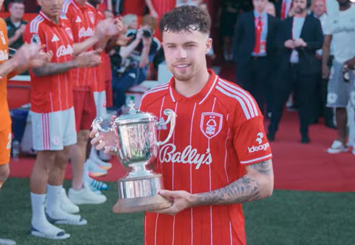 Julian Ward kembali menjadi direktur olahraga Liverpool dan berpotensi menghadapi agenda transfer penting pada Januari.