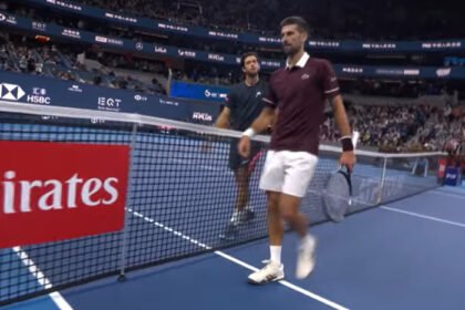 Novak Djokovic mengalahkan Nuno Borges 6-3, 7-6(2) dan memperpanjang rekor sempurnanya menjadi 30-0 di China Open.