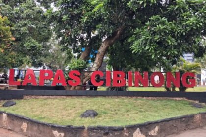 Ombudsman RI menyatakan siap menyampaikan temuan pemeriksaan Lapas Cibinong kepada DPR, sementara Komisi XIII mendorong audit menyeluruh.