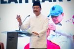 Menteri Sosial Saifullah Yusuf memberikan keterangan mengenai verifikasi data penerima bansos yang terindikasi terkait judi online di Jakarta.