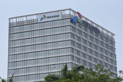 Pertamina memperkuat program dekarbonisasi dan pengembangan bisnis rendah karbon sebagai bagian dari agenda ESG serta transisi energi di Indonesia.