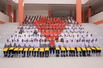 Program Sekolah Rakyat memperluas akses pendidikan gratis bagi lebih dari 44 ribu anak keluarga miskin dan telah menjangkau 182 wilayah di Indonesia.