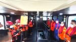 Tim SAR mempertimbangkan perluas pencarian lima wartawan dan tiga kru di sekitar Gunung Anak Krakatau dengan menyisir radius tiga kilometer jika kondisi dinyatakan aman.