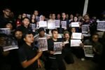 Doa bersama mengiringi berakhirnya operasi pencarian lima wartawan dan tiga kru kapal yang hilang kontak saat meliput aktivitas Gunung Anak Krakatau di Selat Sunda.