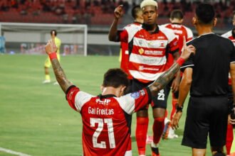 Madura United membalikkan keadaan setelah tertinggal dari PSIM Yogyakarta dan mengakhiri laga dengan kemenangan 2-1