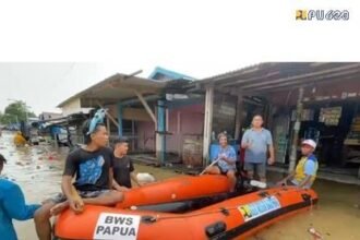 Banjir Rendam Pasar Youtefa Jayapura, Kementerian PU Kerahkan Pompa dan Perahu Karet