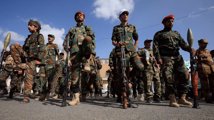 Houthi Klaim Serang Bandara Riyadh, Sejumlah Pesawat Dilaporkan Rusak