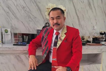 pengacara