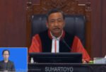 Tok! MK Tolak Gugatan Pemohon Soal Ijazah, Status Gibran Tetap Sah
