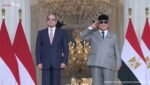 Momen El-Sisi Dikawal Pasukan Berkuda Saat Menuju Istana Presiden