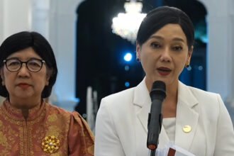 OJK Buka Suara Soal Denda Emiten Raksasa BREN, DSSA, dan CUAN Rp2,1 Triliun