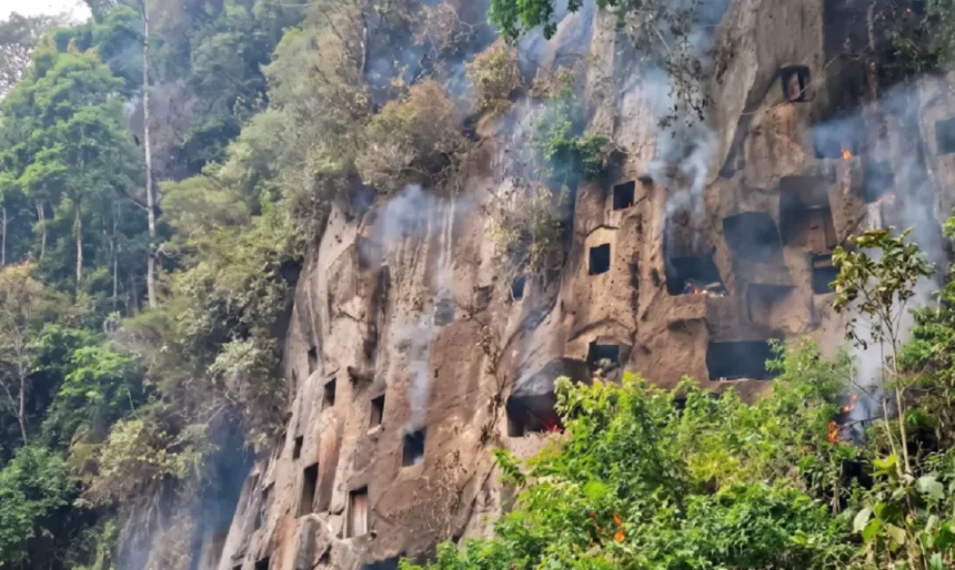 Situs Makam Kuno Toraja Hangus Terbakar, Kementerian Kebudayaan Diminta Turun Tangan