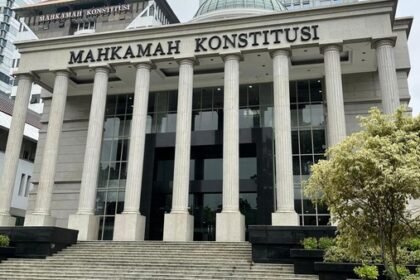 Usai PHPU Tak Diterima MK, Verifikasi Berkas Gibran Diminta Transparan