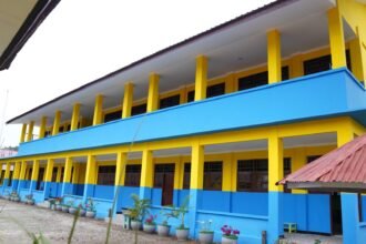 Dua Tahun Kepemimpinan Prabowo: 51 Ribu Sekolah Direvitalisasi dan 289 Ribu Perangkat Digital Disalurkan