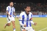 Gol Dramatis Adam Alis di Masa Injury Time Bawa Persib Bandung Taklukkan Garudayaksa FC 2-1