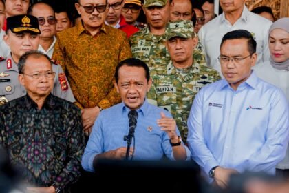 Atasi Antrean BBM di Bali, Pemerintah Kerahkan 7 Kapal Tanker dan Kerek Stok Pertalite Hingga 15 Hari