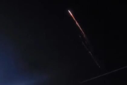 Misteri Dentuman Keras dan Kilatan Langit di Bojonegoro: Meteor, Petir, atau Aktivitas Geologi?