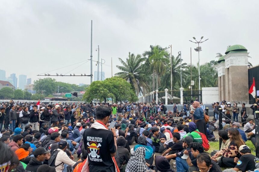 Besok Demo Mahasiswa, Ini Daftar Rute Alternatif Hindari Kemacetan Monas, Sudirman, dan Gatot Subroto