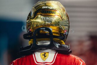 Abaikan Instruksi Tim dan Finis Keenam, Lewis Hamilton Mulai Hilang Kepercayaan pada Ferrari?