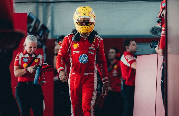 Mogok di FP2 GP Meksiko, Lewis Hamilton Pasrah Hadapi Balapan : "Saya Berdoa Semua Baik-Baik Saja"