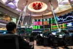 Amin AK mendesak OJK dan BEI mempercepat reformasi pasar modal untuk merespons usulan MSCI terkait penurunan klasifikasi pasar saham Indonesia.